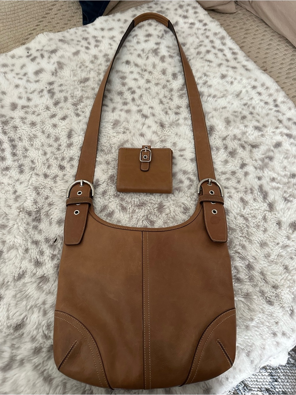 Vintage Coach British Tan Leather Hippie Crossbody with Matching Wallet